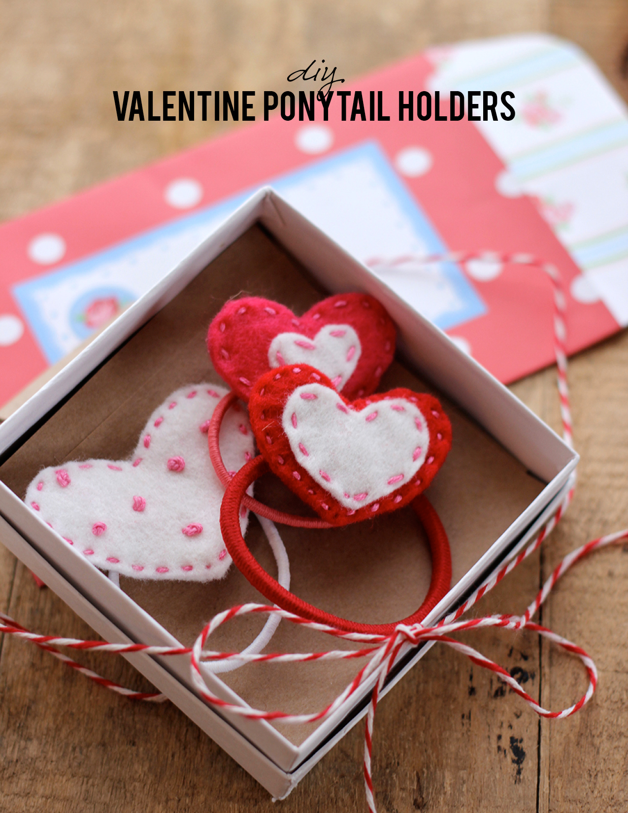DIY Felt Valentine Ponytail Holder