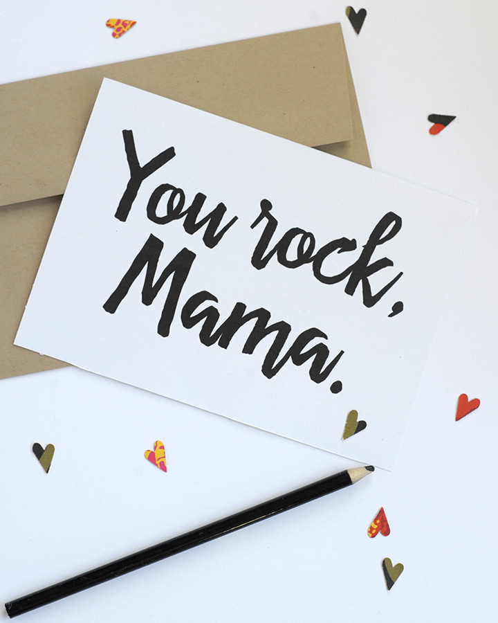 Print out this free mother's day printable card from aliceandlois.com
