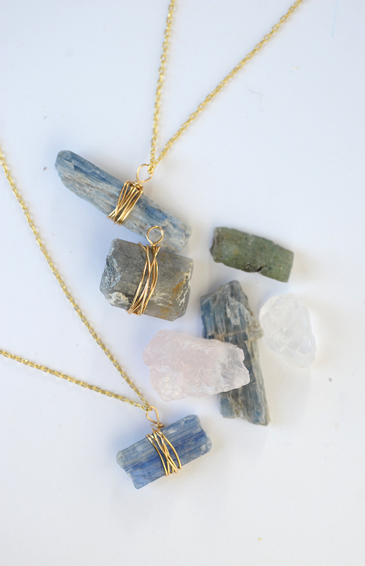 DIY Wire Wrapped Stone Necklace