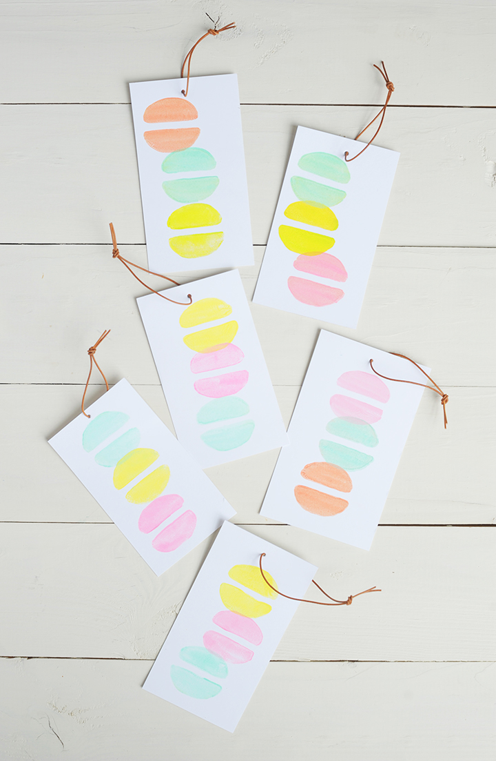 These adorable DIY macaron stamps are so easy to make with foam sheets  /  aliceandlois.com