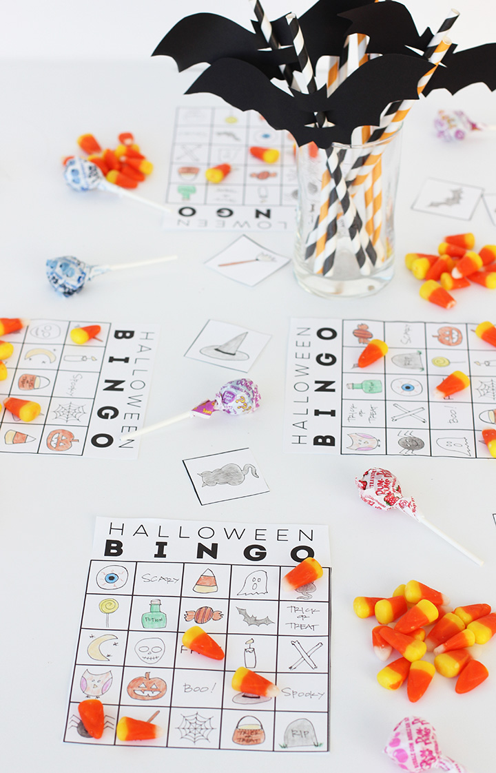 Download and print this free hand-drawn Halloween Bingo game for the kids. Perfect Halloween game!