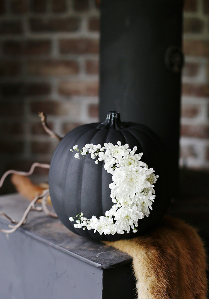 Such a beautiful fresh floral pumpkin from The Merrythought