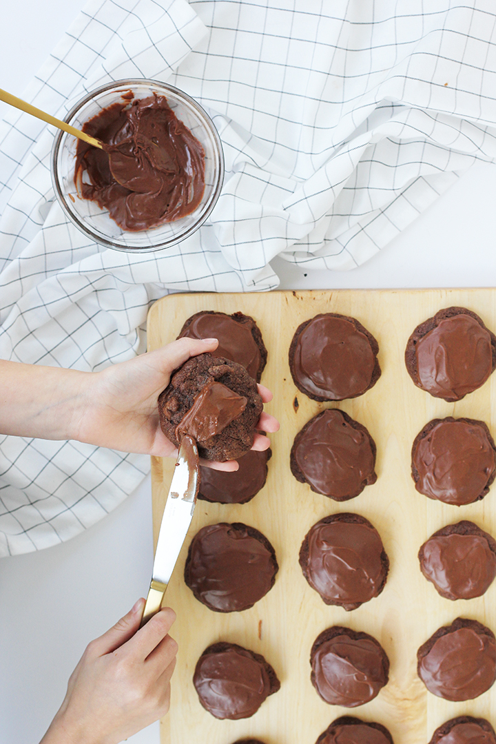 Best Iced Chocolate Cookie Recipe | alice & lois