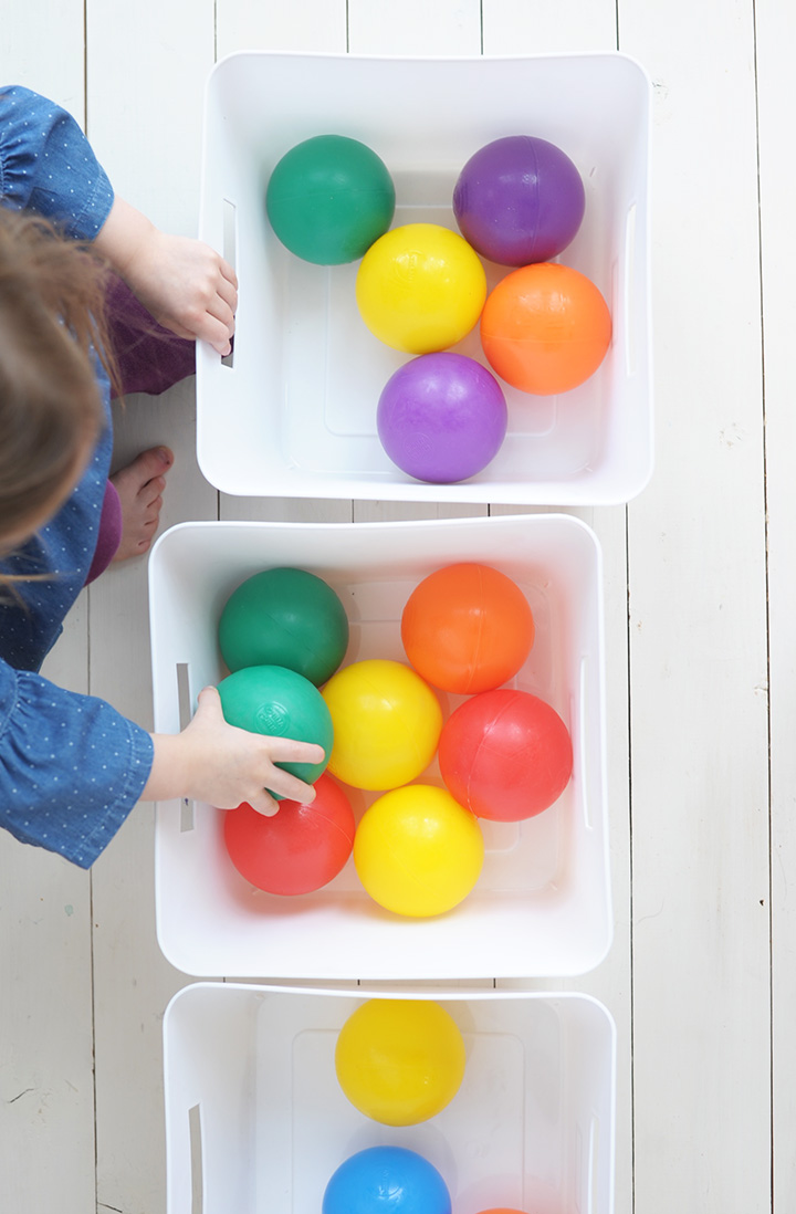 20 Best Indoor Activities for Kids with a Free Printable