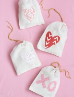 DIY Valentine Treat Bags