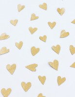 Simple Gold Heart Valentine Garland