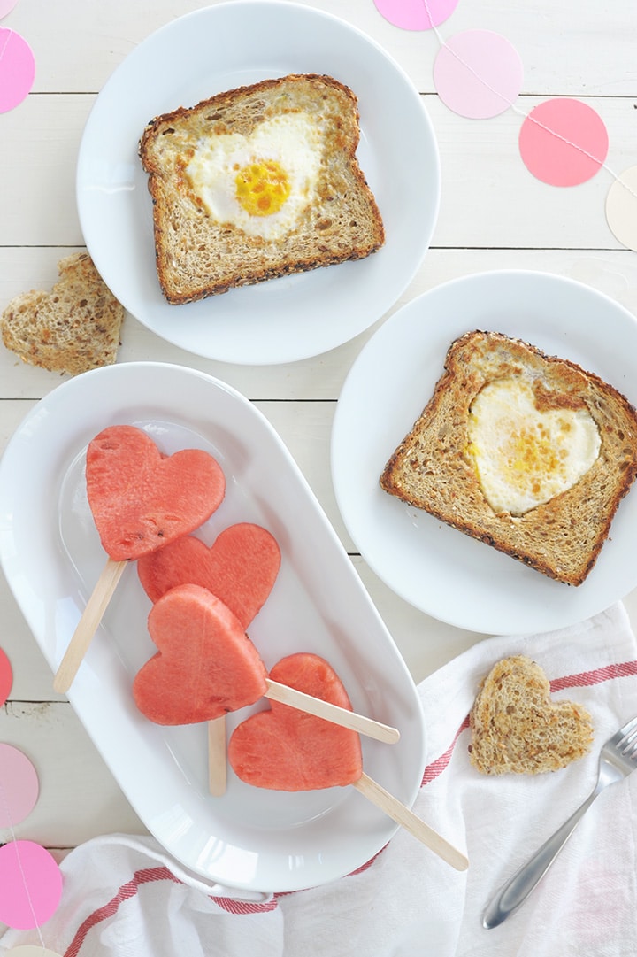 Cute idea for an Easy Kids Valentine Breakfast. 