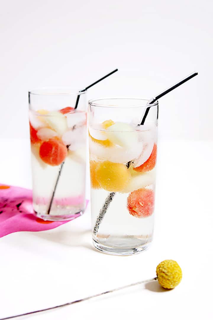 20 Favorite Summer Cocktails to try!