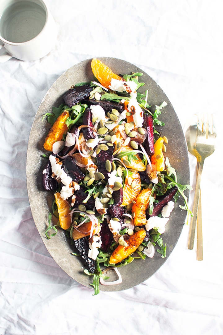 The flavors of autumn in these Favorite Fall Salad Recipes!