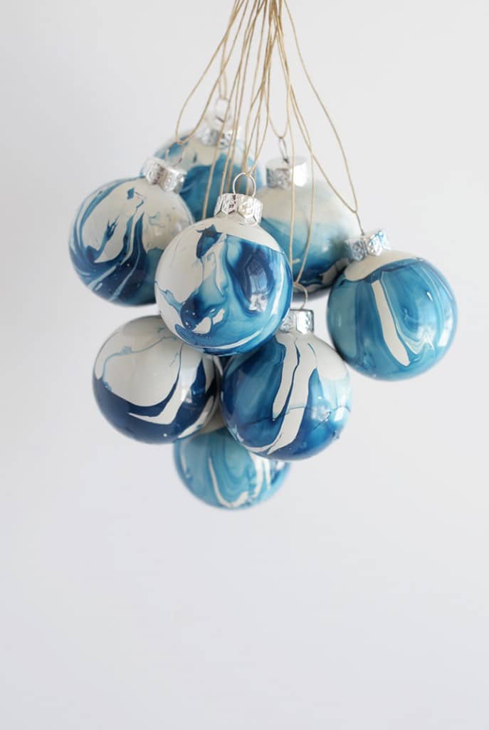 DIY Indigo Marbled Ornaments - Alice and Lois