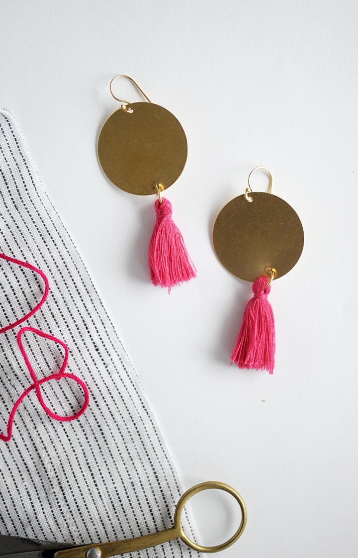 Make these modern DIY Statement Earrings!