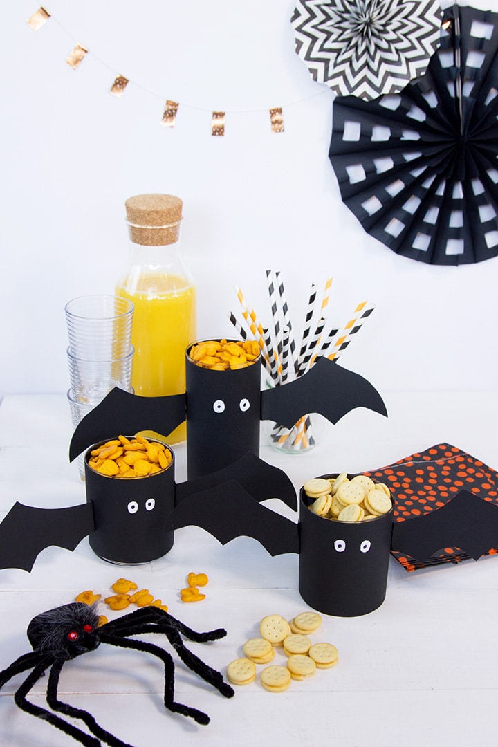 DIY Halloween Black Bat Snack Cups