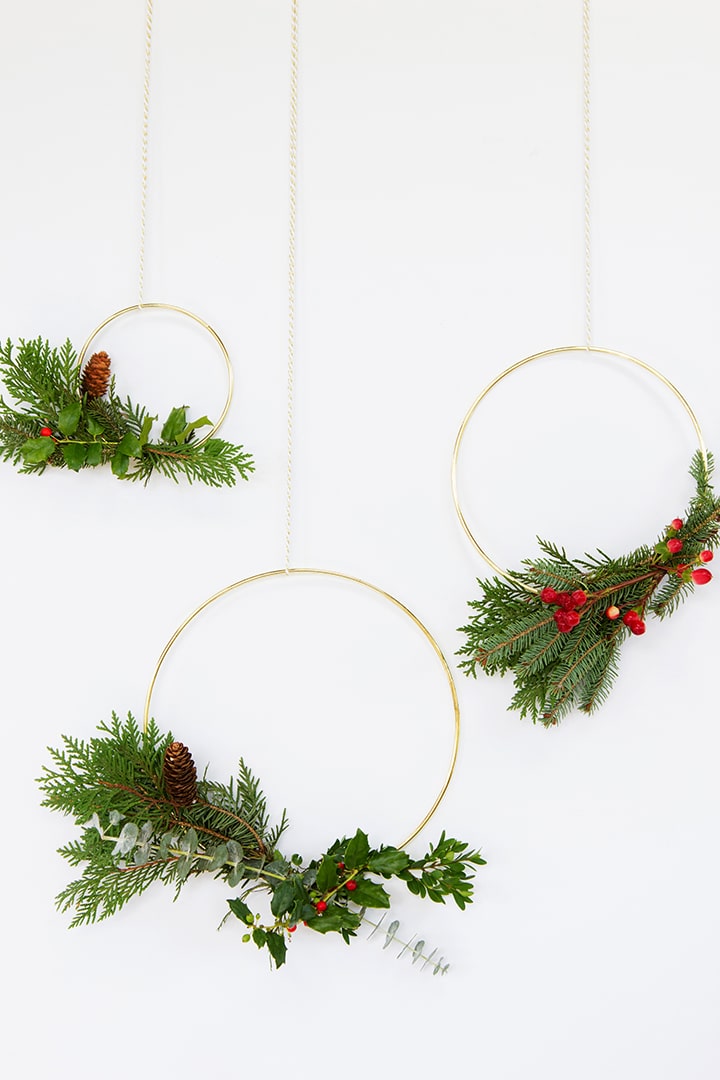 DIY Simple Circle Wreaths