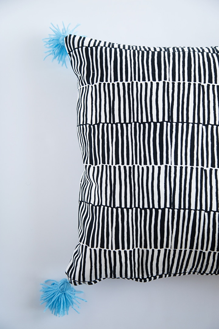 Ikea Pillow Case Hack – DIY Yarn Tassels