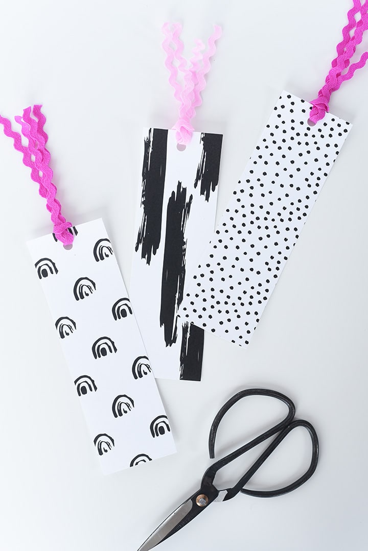 Free Printable DIY Bookmarks Alice and Lois