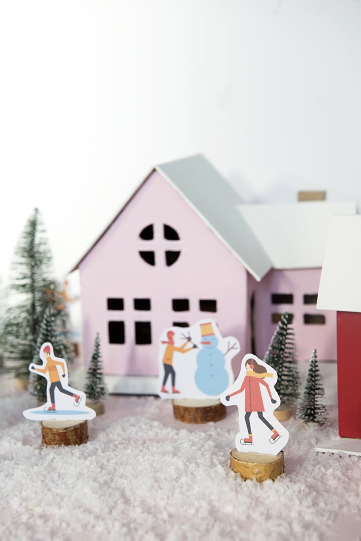 christmas-wooden-houses-to-paint-craft-diy-village-3d-unfinished-cutout-holiday-xmas-table