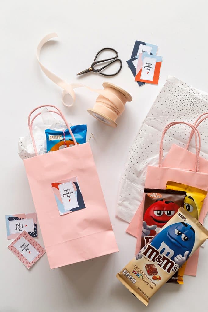 favor bags for Galentine's party