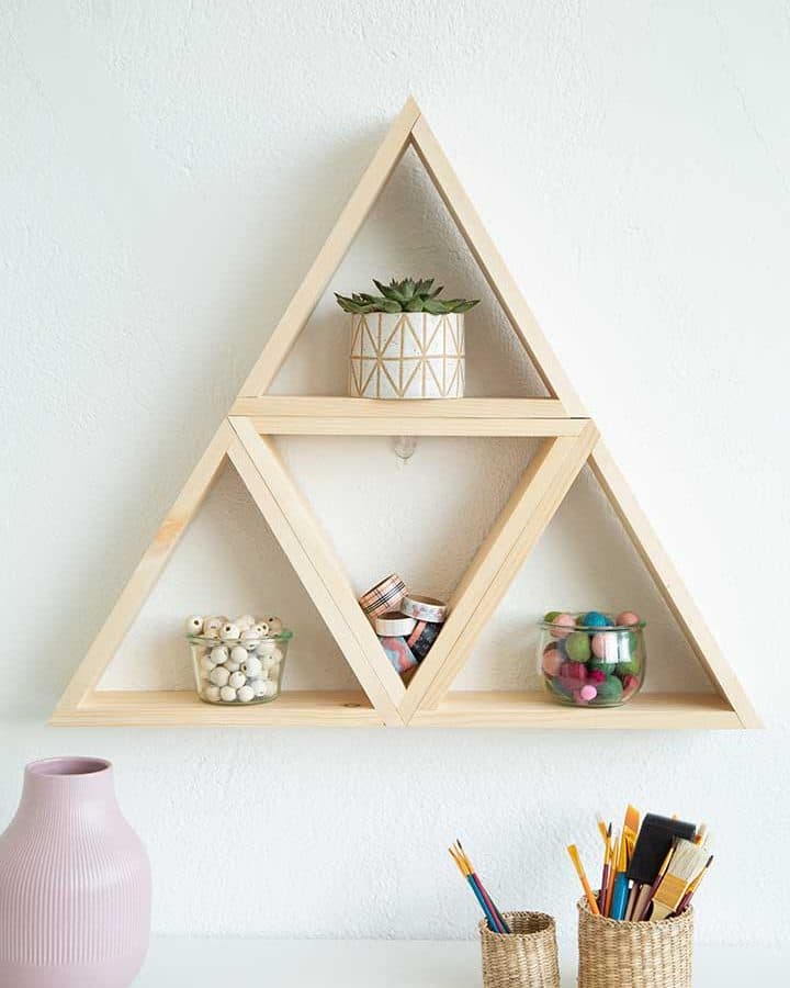 DIY Multiple Wood Triangle Shelf #DIY