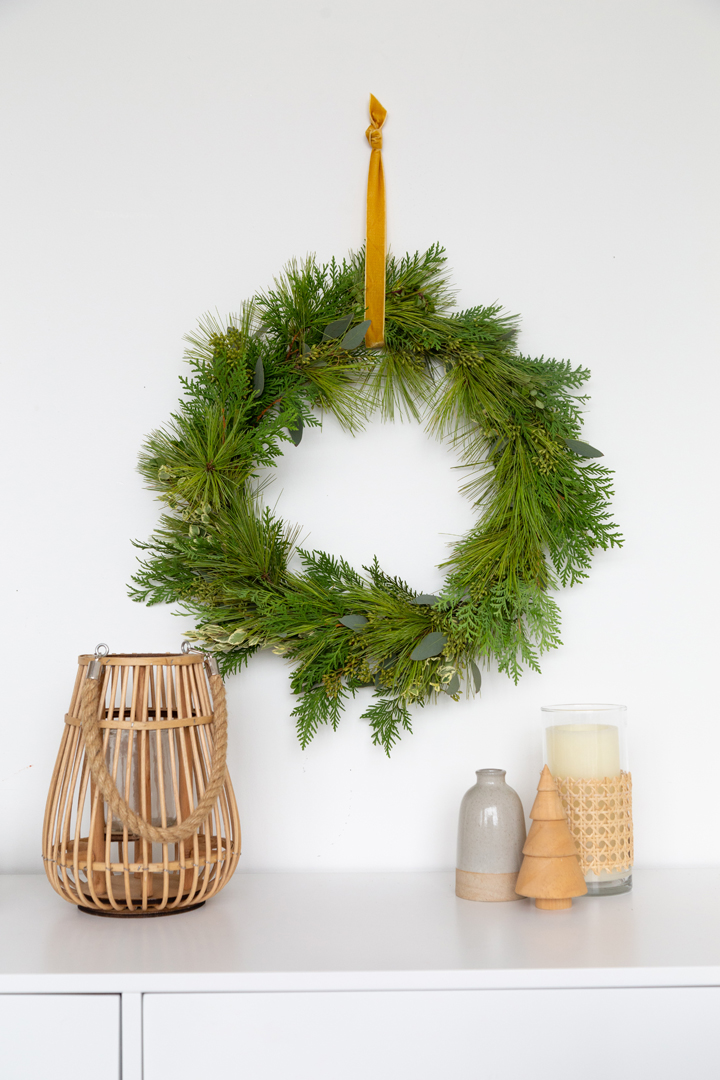 Simple Foraged Holiday Wreath