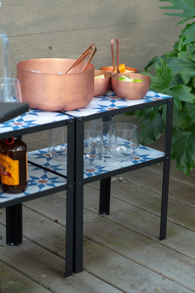 outdoor bar table