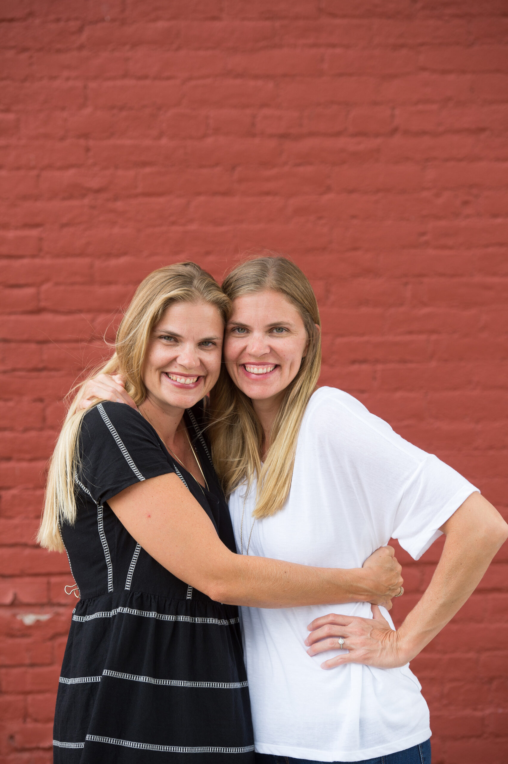 About - Alice and Lois